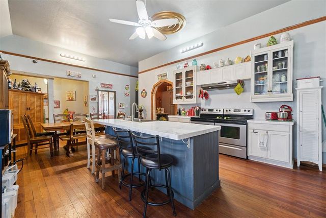 735 N Park Avenue, Shawnee, OK 74801