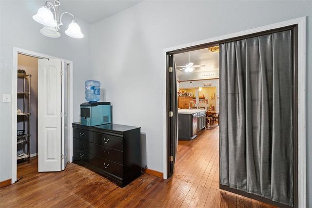 735 N Park Avenue, Shawnee, OK 74801