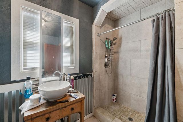 735 N Park Avenue, Shawnee, OK 74801