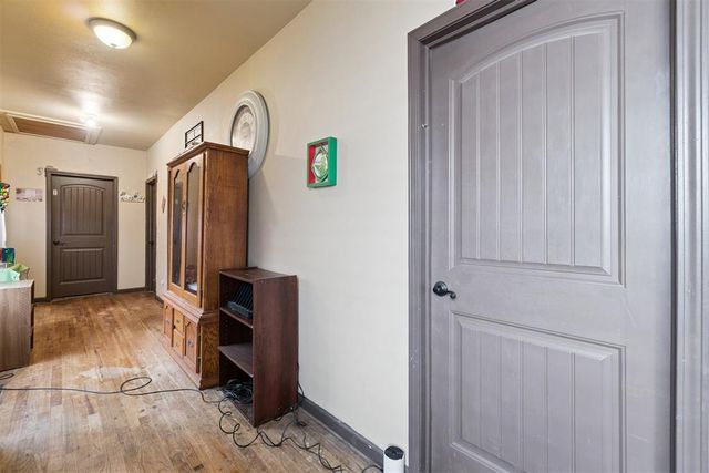 735 N Park Avenue, Shawnee, OK 74801