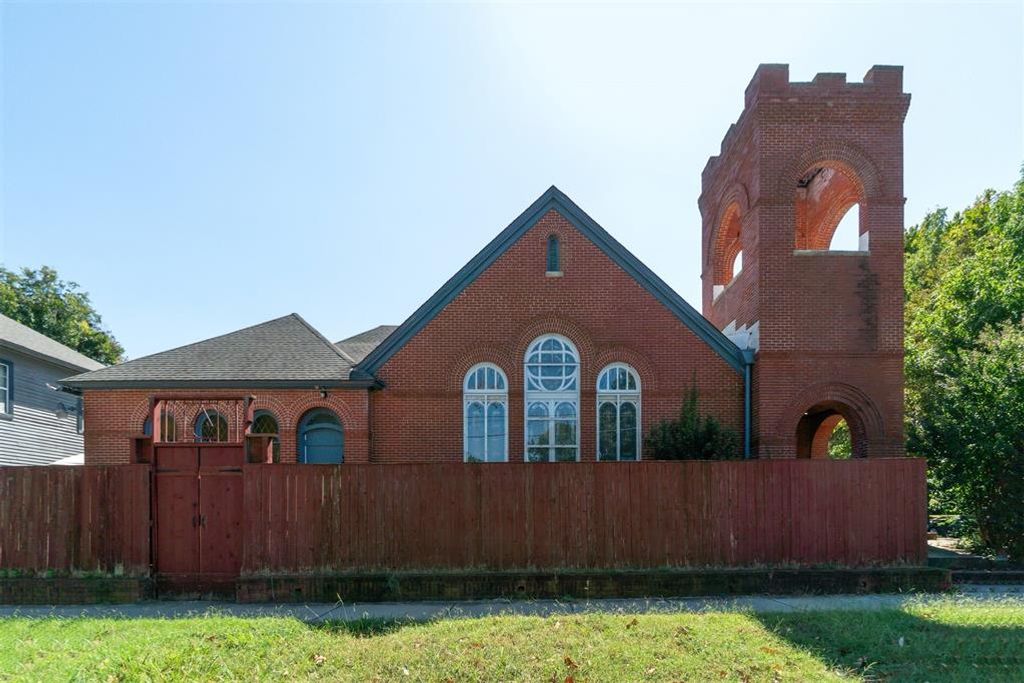 735 N Park Avenue, Shawnee, OK 74801