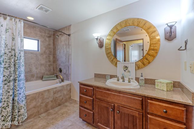 36601 N MULE TRAIN Road B21, Carefree, AZ 85377