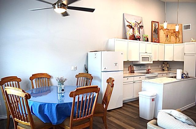 313 Timberidge DR, Kingsland, TX 78639