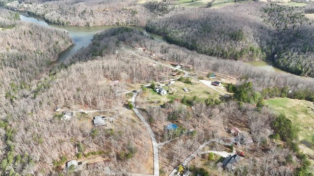 3641 Cabin Creek Road, London, KY 40741