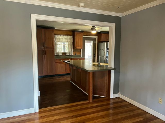 3641 Cabin Creek Road, London, KY 40741