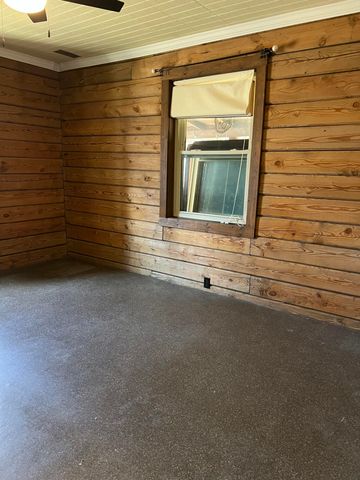 3641 Cabin Creek Road, London, KY 40741