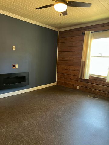 3641 Cabin Creek Road, London, KY 40741