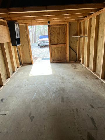 3641 Cabin Creek Road, London, KY 40741