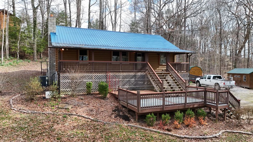 3641 Cabin Creek Road, London, KY 40741