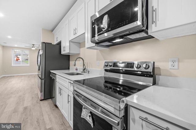 11901 SUN VALLEY DR, Hagerstown, MD 21742