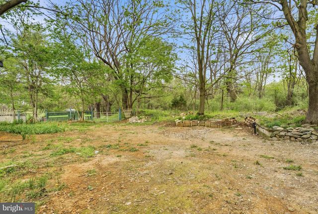 11901 SUN VALLEY DR, Hagerstown, MD 21742