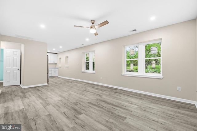 11901 SUN VALLEY DR, Hagerstown, MD 21742