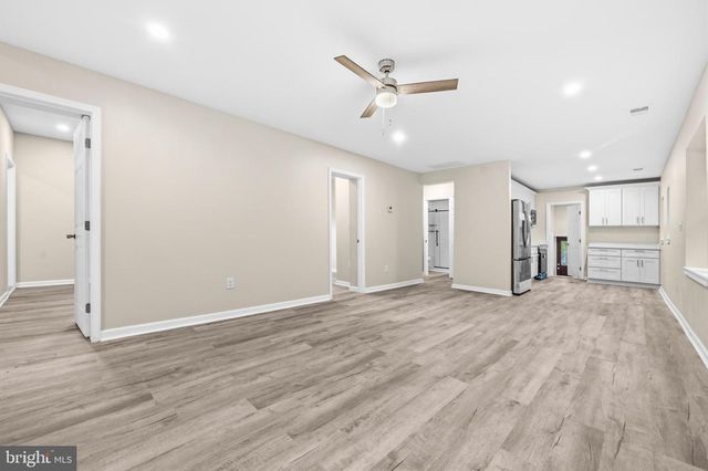 11901 SUN VALLEY DR, Hagerstown, MD 21742