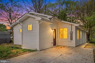 11901 SUN VALLEY DR, Hagerstown, MD 21742