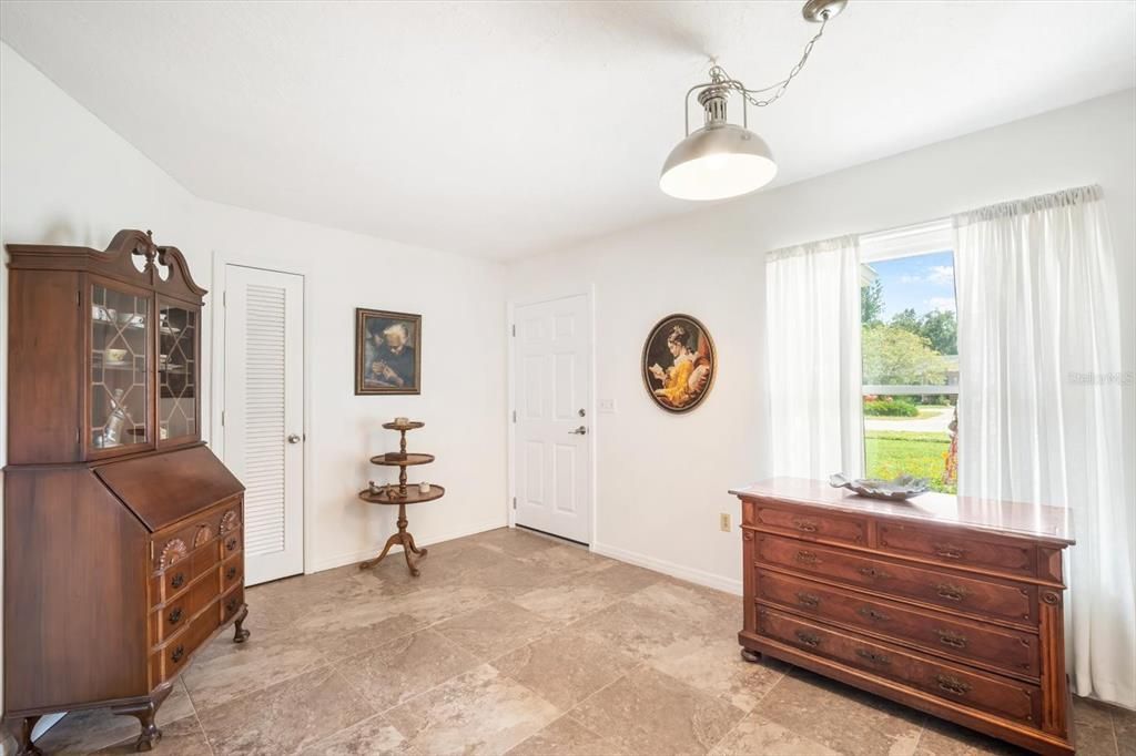 Image 3 of property listing at 1212 71ST STREET NW, Bradenton, FL 34209