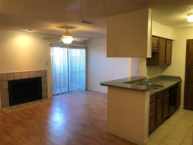 2109 Horizon Trail 4011, Arlington, TX 76011