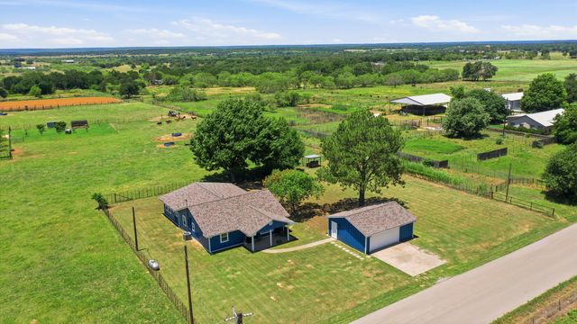 1198 Poe Prairie Road, Millsap, TX 76066