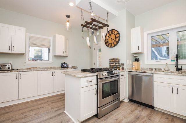 5 Sturtevant St, Beverly, MA 01915