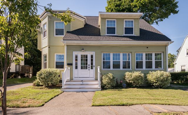 5 Sturtevant St, Beverly, MA 01915