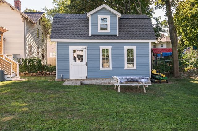 5 Sturtevant St, Beverly, MA 01915