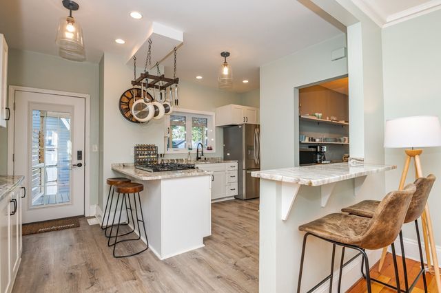 5 Sturtevant St, Beverly, MA 01915
