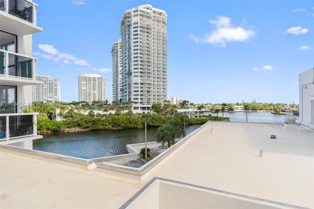 20505 E Country Club Drive 434, Aventura, FL 33180