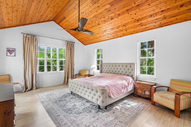 1031 Coralina Lane, Delray Beach, FL 33483