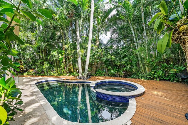 1031 Coralina Lane, Delray Beach, FL 33483