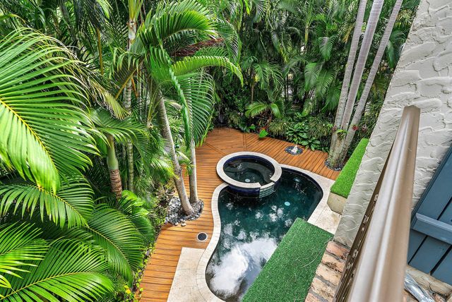 1031 Coralina Lane, Delray Beach, FL 33483