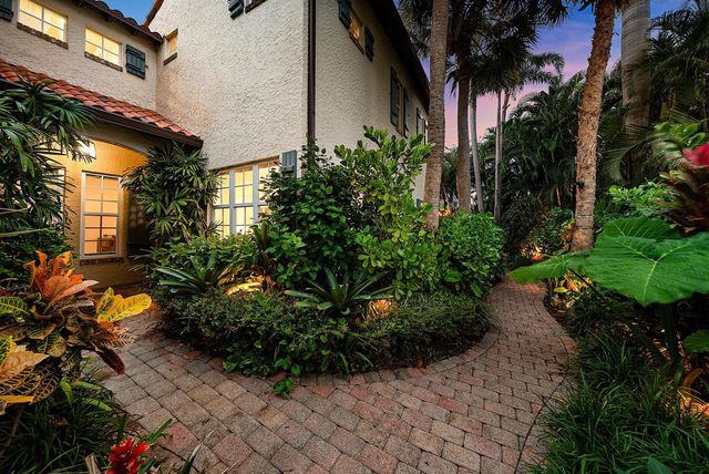 1031 Coralina Lane, Delray Beach, FL 33483