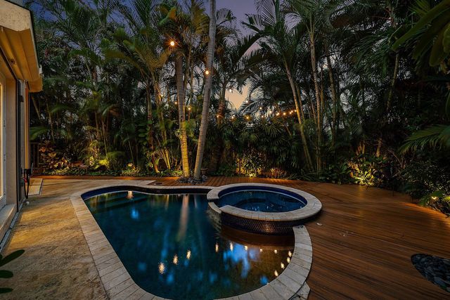 1031 Coralina Lane, Delray Beach, FL 33483