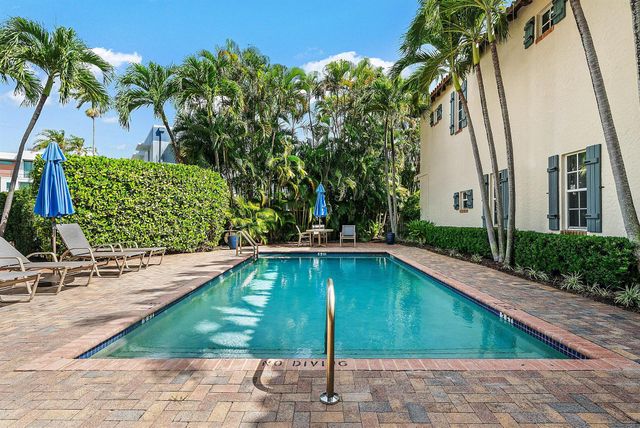 1031 Coralina Lane, Delray Beach, FL 33483