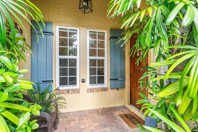 1031 Coralina Lane, Delray Beach, FL 33483