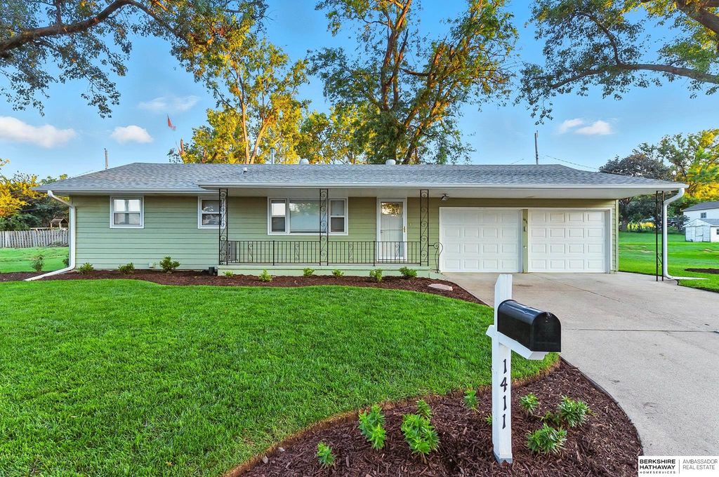 1411 Prospect Avenue, Blair, NE 68008