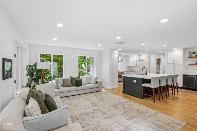 7655 Randue Court, Indianapolis, IN 46278