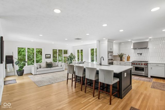 7655 Randue Court, Indianapolis, IN 46278
