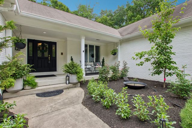 7655 Randue Court, Indianapolis, IN 46278