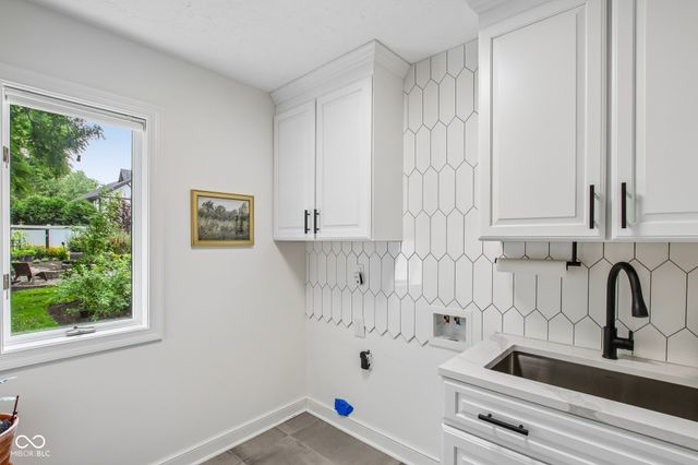7655 Randue Court, Indianapolis, IN 46278