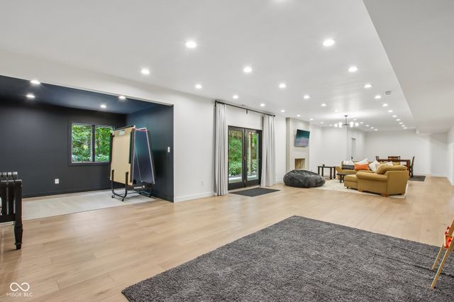 7655 Randue Court, Indianapolis, IN 46278