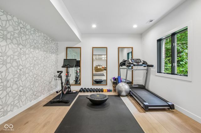 7655 Randue Court, Indianapolis, IN 46278