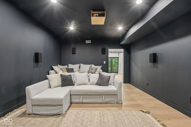 7655 Randue Court, Indianapolis, IN 46278