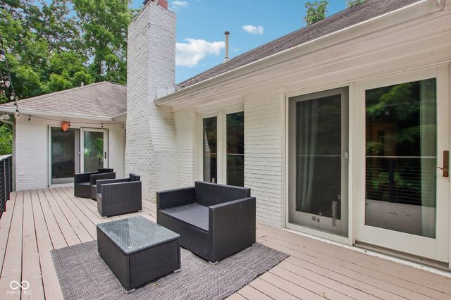 7655 Randue Court, Indianapolis, IN 46278