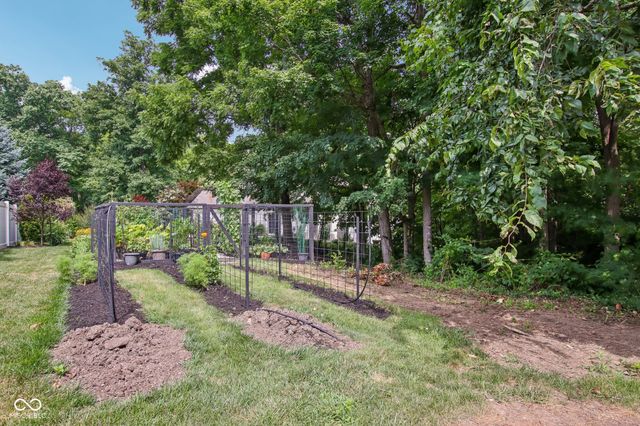 7655 Randue Court, Indianapolis, IN 46278