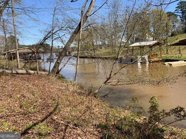 109 Cape Harbour Drive NW, Milledgeville, GA 31061