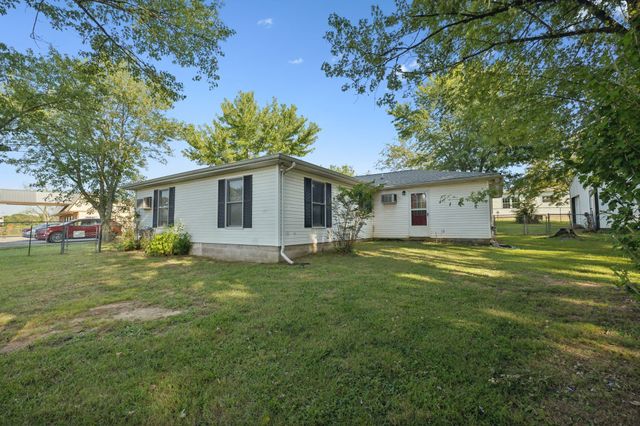 4901 Highway 52, W, Lafayette, TN 37083