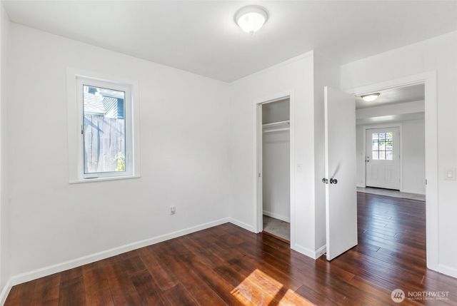 1102 N Sheridan Avenue, Tacoma, WA 98403