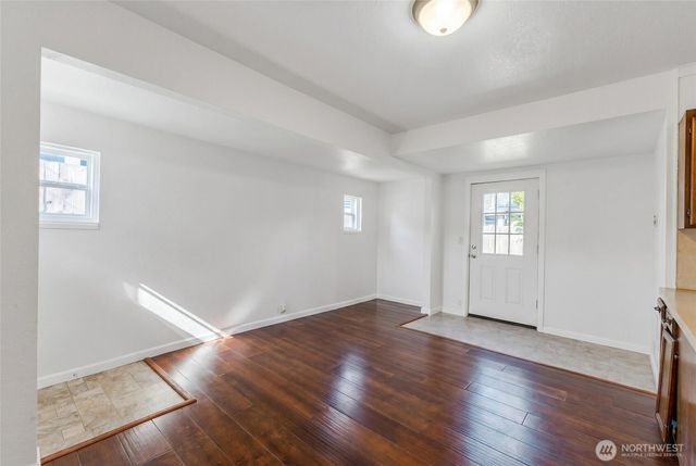 1102 N Sheridan Avenue, Tacoma, WA 98403