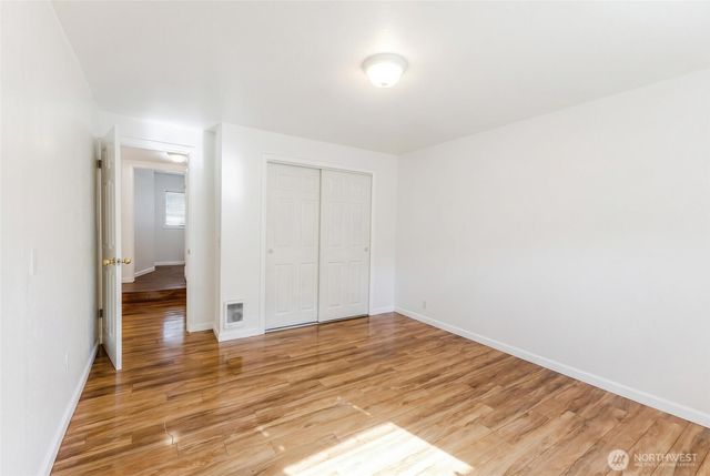 1102 N Sheridan Avenue, Tacoma, WA 98403