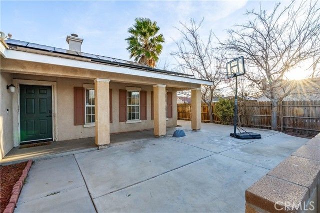 3340 Brabham Avenue, Rosamond, CA 93560