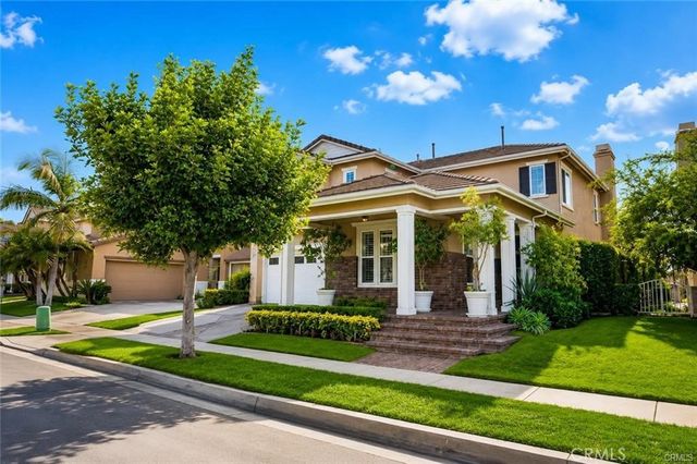 646 Oak Tree Street, Fullerton, CA 92835